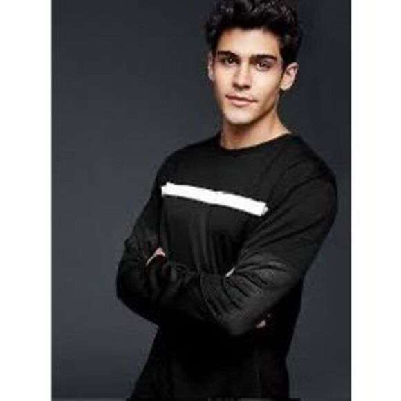 Gap GQ STAMPD Mesh Men’s Hockey Jersey Black White Medium Limited Release - Picture 2 of 9